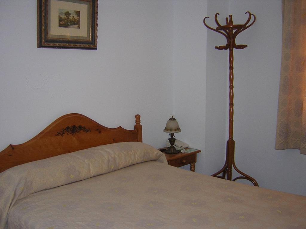 Hostal Restaurante La Muralla Canete  ห้อง รูปภาพ